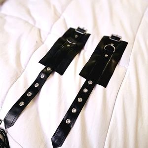 Latex Adjustable D-RING Wrist Straps